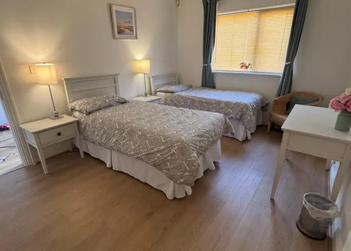 Luxury Stylish Kincora Townhouse בית נופש